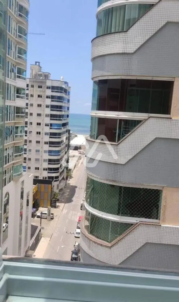 Vista mar - 4 suítes — Meia Praia (T826) em Meia Praia