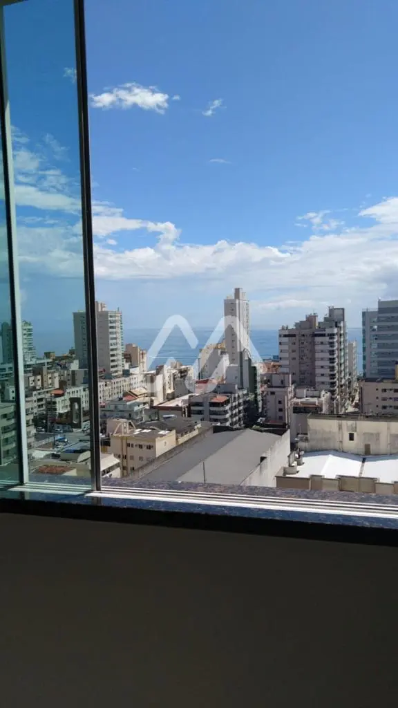 Apartamento com 1 suíte — Meia Praia (T982) em Meia Praia