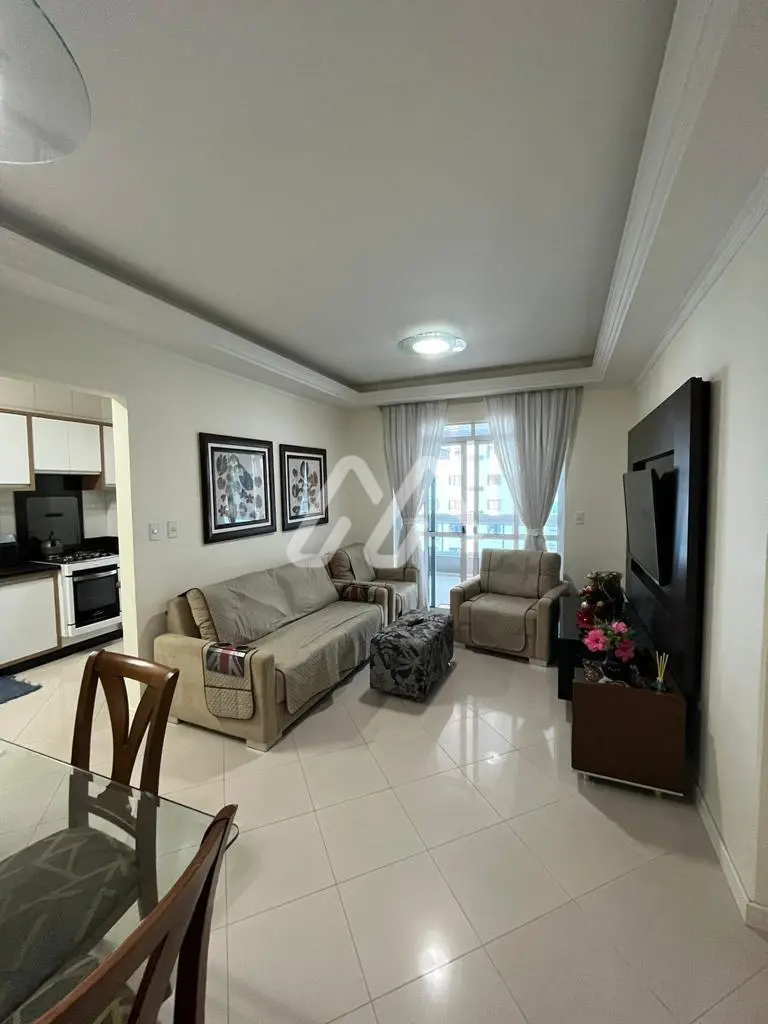 Vista mar - ótima localização — Meia Praia (T854) em Meia Praia