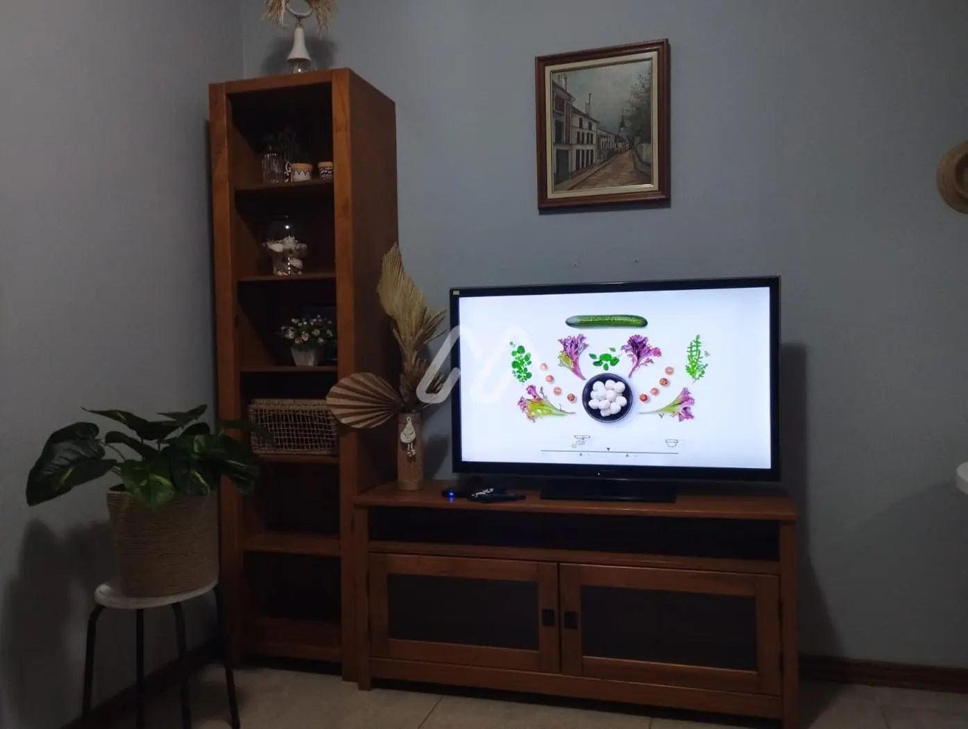 Apartamento com 1 suíte — Meia Praia (T1656) em Meia Praia
