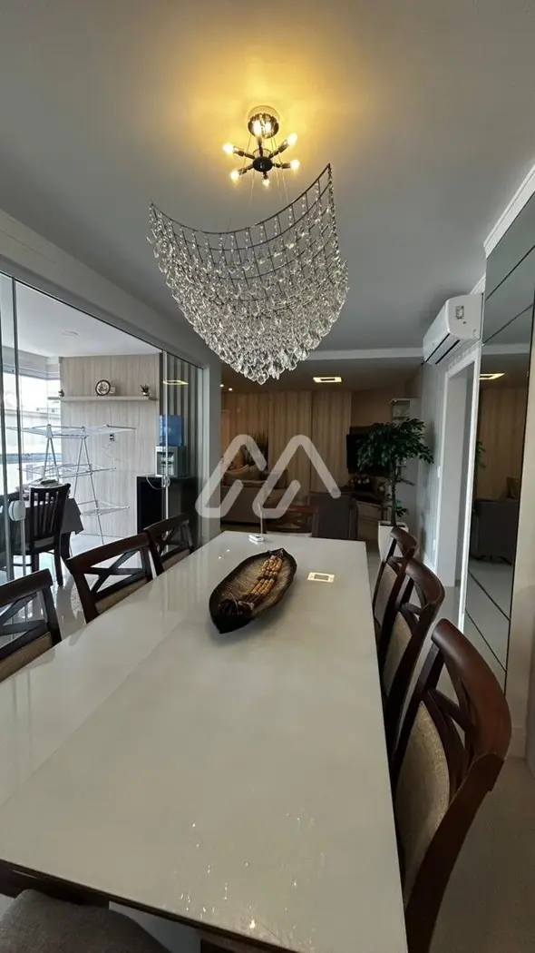 Quadra mar - 3 suítes — Meia Praia (T2288) em Meia Praia