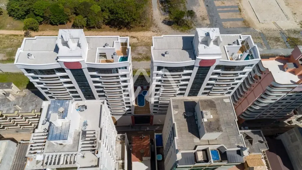 Quadra mar - 3 suítes — Meia Praia (T2288) em Meia Praia