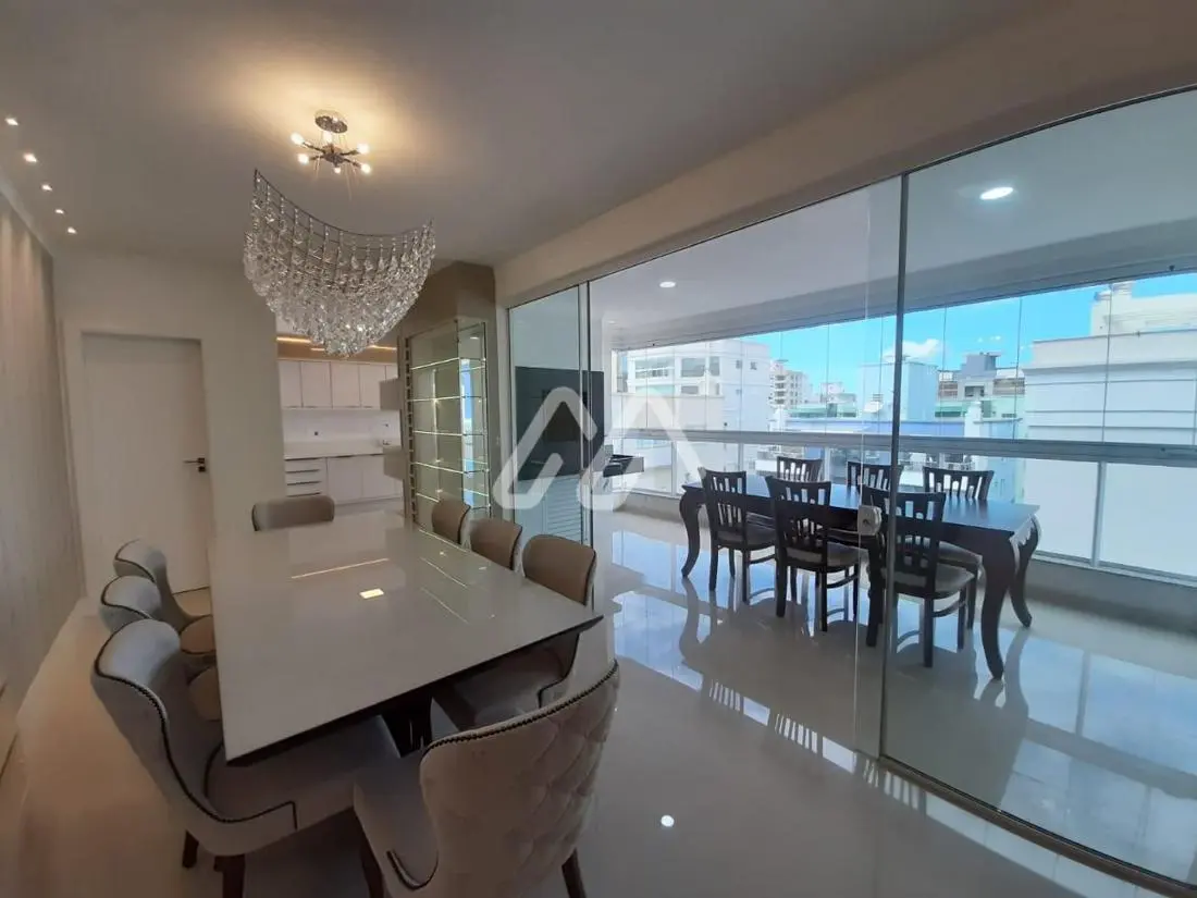 Quadra mar - 3 suítes — Meia Praia (T859) em Meia Praia