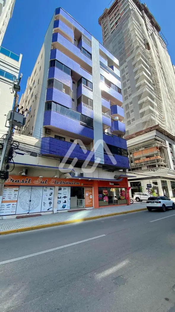 4 quartos sendo 2 suítes — Meia Praia (T836) em Meia Praia