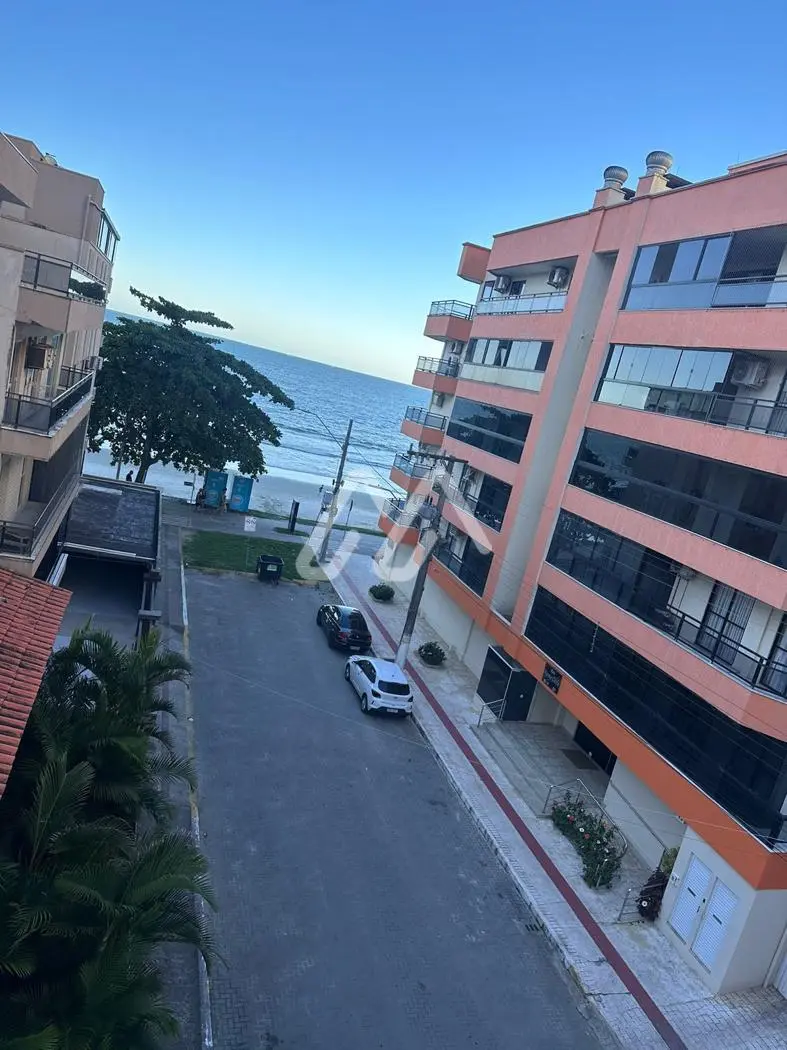Quadra mar 4 dormitórios — Meia Praia (T1407) em Meia Praia