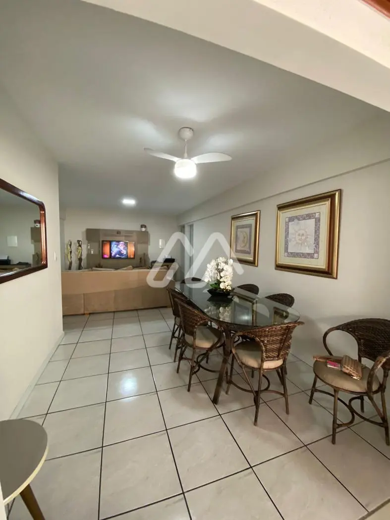 Excelente localização — Meia Praia (T804) em Meia Praia