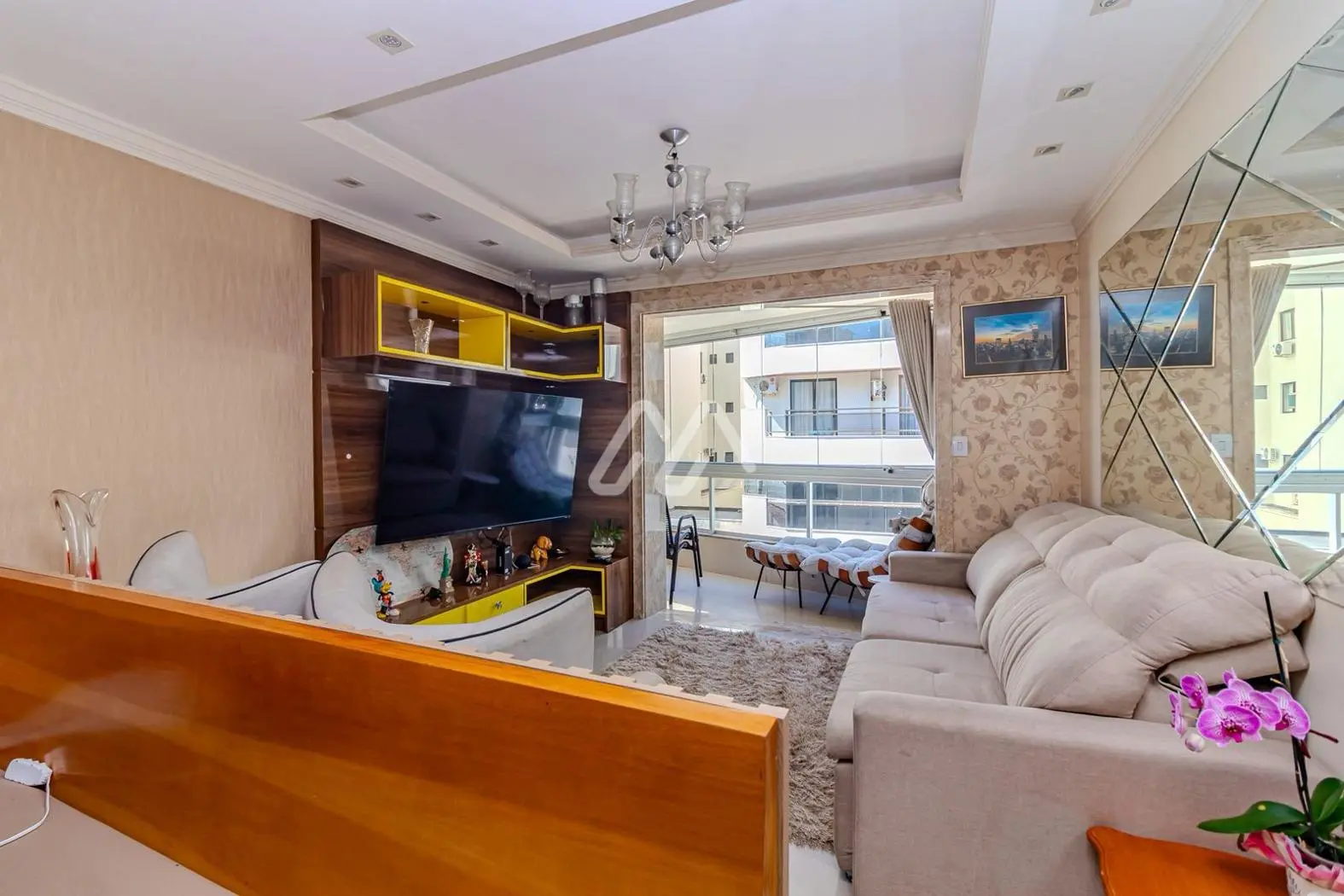 Ótima localização - lateral mar — Meia Praia (T812) em Meia Praia