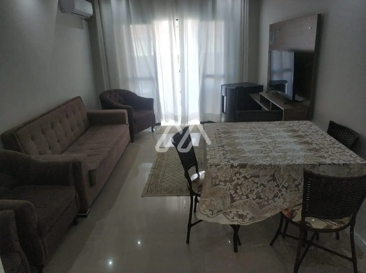 Bem localizado — Meia Praia (T808) em Meia Praia